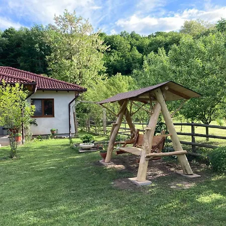 Casuta De Sub Padure Holiday home *