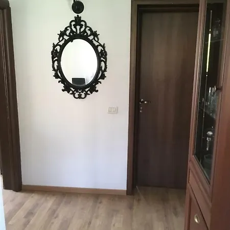 Căsuța De Sub Pădure * Ampoita
